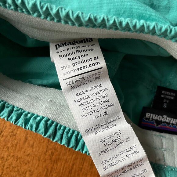 Patagonia seafoam green shorts S 7-8 - Picture 5 of 9